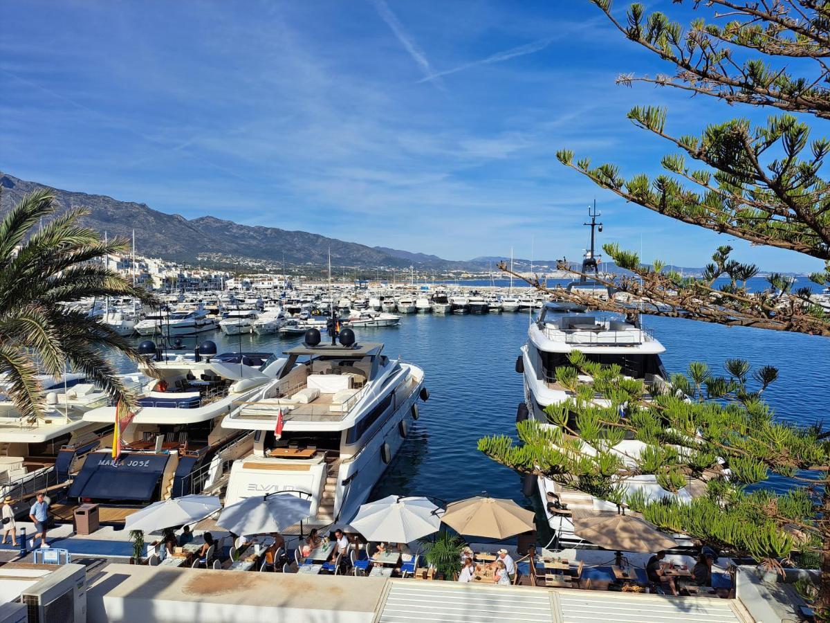Private Suites In Huge Penthouse 1St Line Puerto Banus, Incredible Views, Jacuzzis ماربيا المظهر الخارجي الصورة